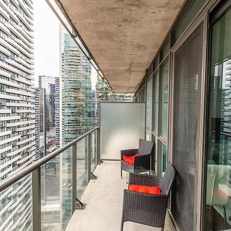 דירות טורונטו Gorgeous 1Br W/Parking Across The Scotiabank Arena מראה חיצוני תמונה