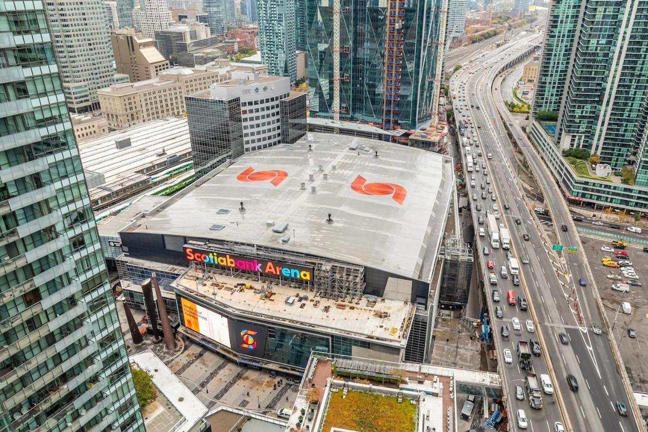 דירות טורונטו Gorgeous 1Br W/Parking Across The Scotiabank Arena מראה חיצוני תמונה